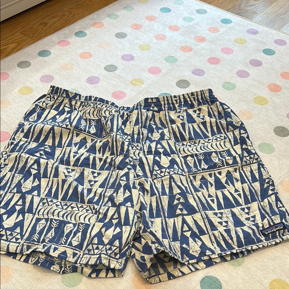 Patterned Blue and White Men Swim Trunks